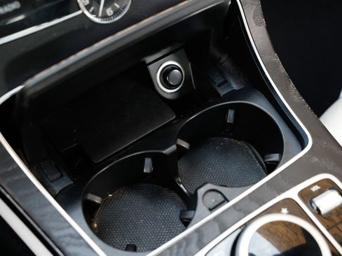 Used 2018 Mercedes-Benz C 300 Coupe image 42