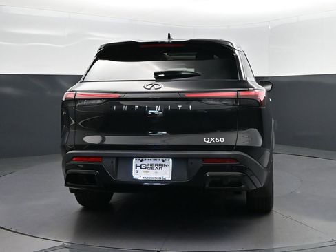 Certified 2023 INFINITI QX60 Pure image 6