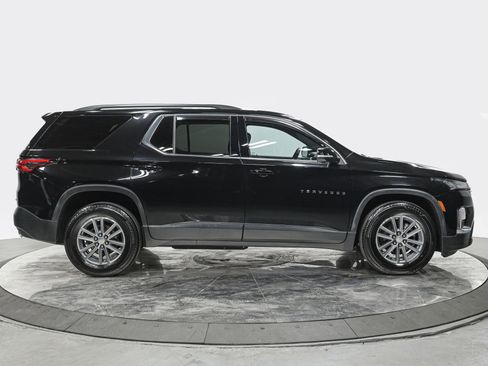 Used 2023 Chevrolet Traverse LT AWD/4WD image 8