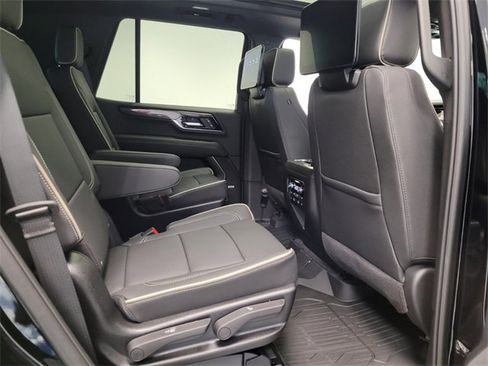 New 2026 GMC Yukon Elevation w/ Elevation Premium Package image 14