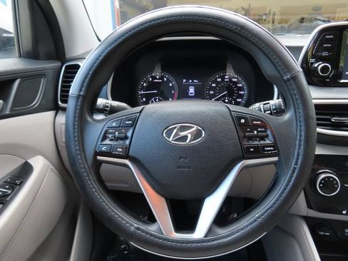 Used 2019 Hyundai Tucson Value FWD image 23