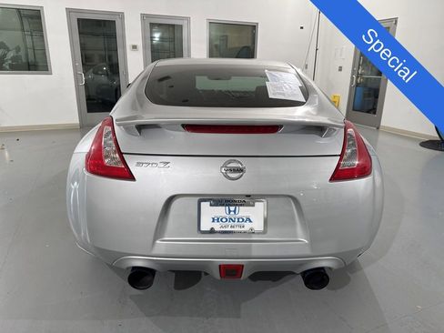 Used 2012 Nissan 370Z Coupe w/ Sport Pkg RWD image 8