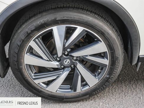 Used 2017 Nissan Murano Platinum w/ Platinum Technology Package image 8