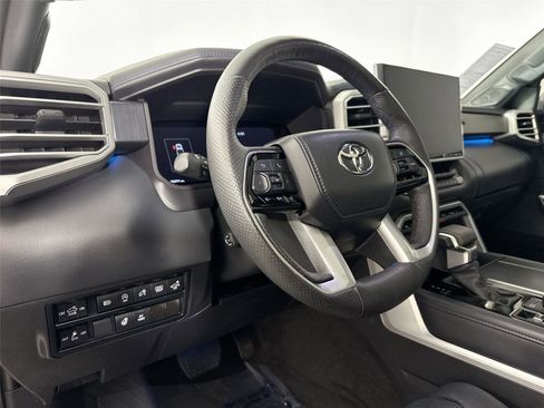 Used 2023 Toyota Tundra Platinum w/ Advanced Package image 4