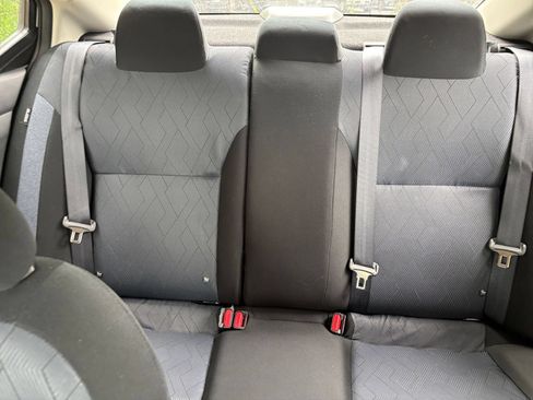 Used 2025 Nissan Versa SV w/ Trunk Package FWD image 38