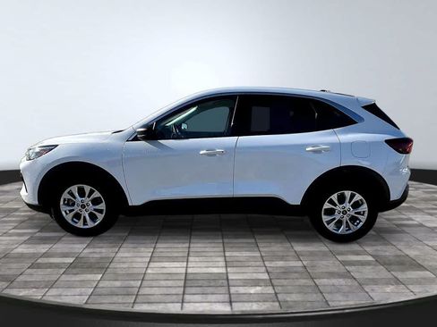 Used 2023 Ford Escape Active w/ Tech Pack #1 AWD/4WD image 4