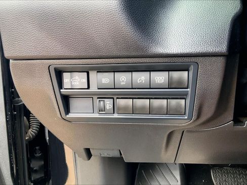Used 2024 Toyota Tundra SR5 AWD/4WD image 36