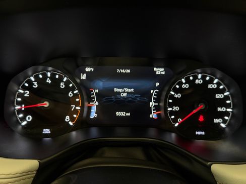 Used 2025 Jeep Compass Limited AWD/4WD image 20