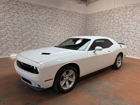 Used 2023 Dodge Challenger SXT w/ Cold Weather Group RWD image 3