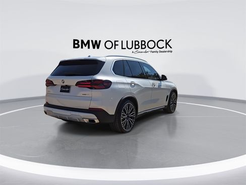 Certified 2026 BMW X5 xDrive40i image 8