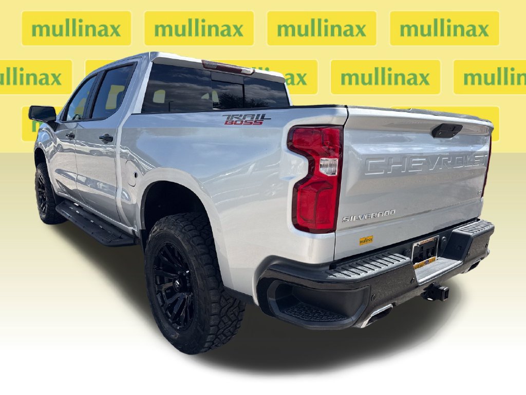Used 2020 Chevrolet Silverado 1500 LT Trail Boss AWD/4WD image 8