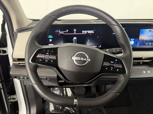 Used 2024 Nissan Ariya AWD image 20