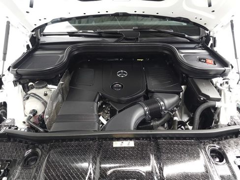Used 2025 Mercedes-Benz GLE 450e 4MATIC image 36