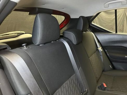Used 2021 Nissan Kicks SV FWD image 19