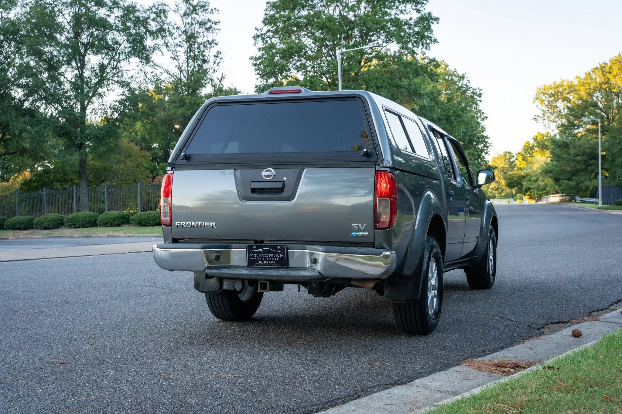 Used 2019 Nissan Frontier SV RWD image 6