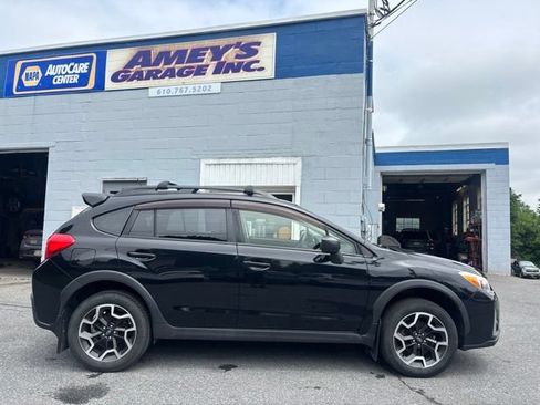 Used 2016 Subaru Crosstrek 2.0i AWD/4WD image 6