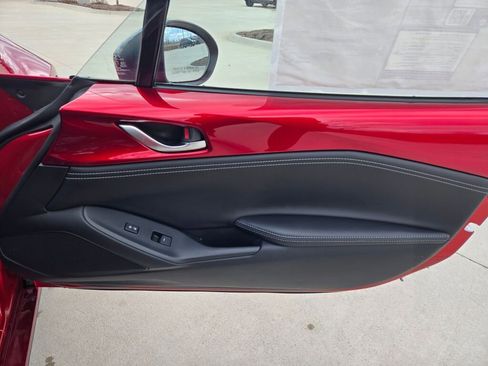 New 2026 MAZDA MX-5 Miata Club w/ Weather Package image 6