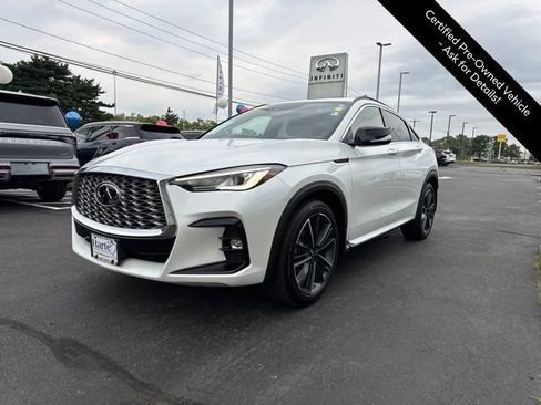 Certified 2025 INFINITI QX55 Luxe w/ Cargo Package AWD/4WD image 4