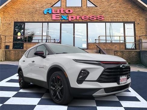 Used 2024 Chevrolet Blazer LT w/ Redline Edition AWD/4WD image 1