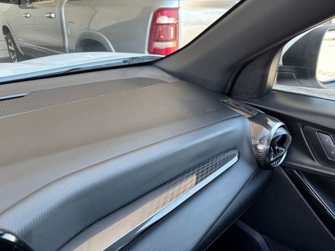 Used 2025 Chevrolet Equinox LT FWD image 35