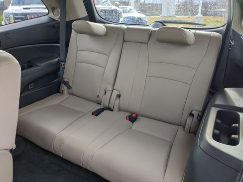 Used 2016 Honda Pilot Touring image 20