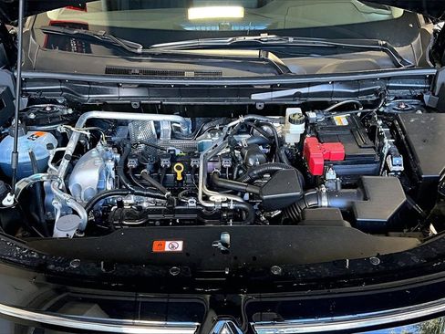 New 2025 Mitsubishi Outlander SEL image 11