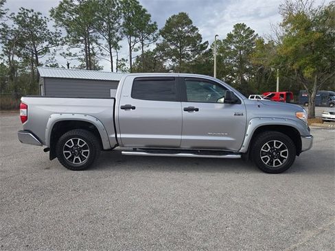 Used 2016 Toyota Tundra SR5 image 6