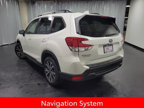 Used 2023 Subaru Forester Limited AWD/4WD image 6