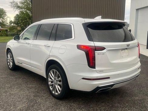Used 2022 Cadillac XT6 Premium Luxury AWD/4WD image 14