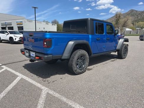 Used 2020 Jeep Gladiator Mojave image 3