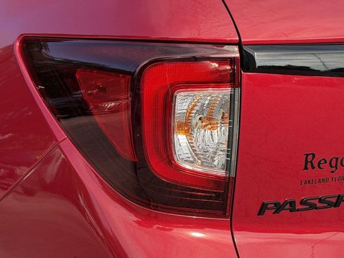 Used 2024 Honda Passport Black Edition image 11