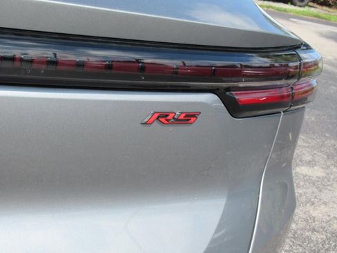 New 2025 Chevrolet Equinox EV RS image 8