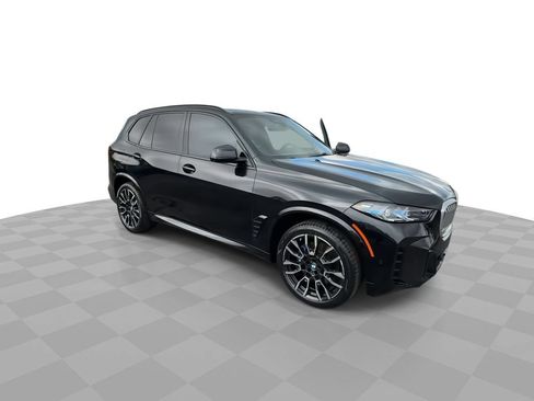 Used 2025 BMW X5 sDrive40i w/ M Sport Package RWD image 2