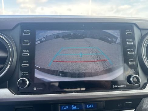 Used 2022 Toyota Tacoma SR5 w/ Technology Package image 28