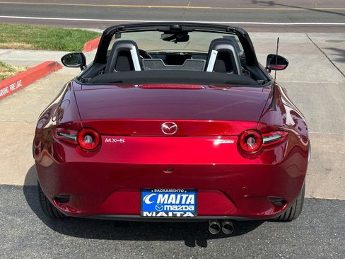 New 2026 MAZDA MX-5 Miata Sport RWD image 7