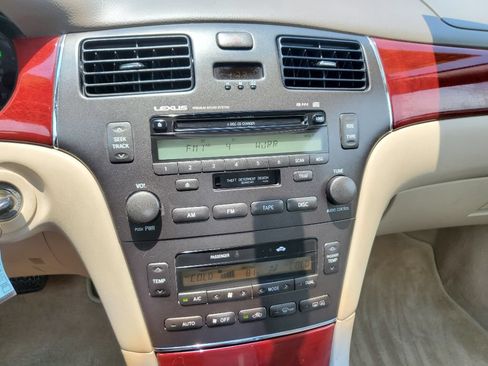 Used 2002 Lexus ES 330 FWD image 20