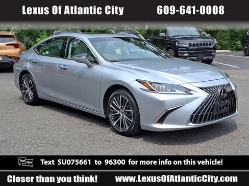 Used 2025 Lexus ES 300h w/ Premium Package FWD image 1