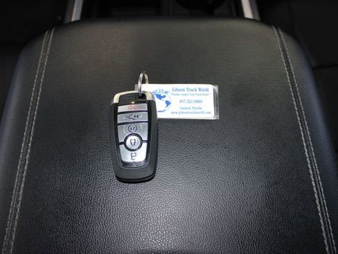 Used 2023 Ford F450 Lariat image 33