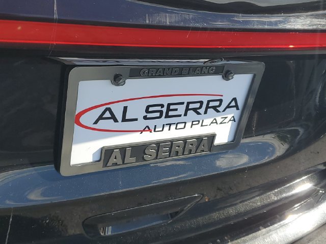 Used 2021 Chrysler Pacifica Touring-L FWD image 7