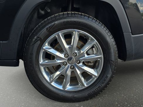 Used 2014 Jeep Cherokee Limited w/ Trailer Tow Group AWD/4WD image 33