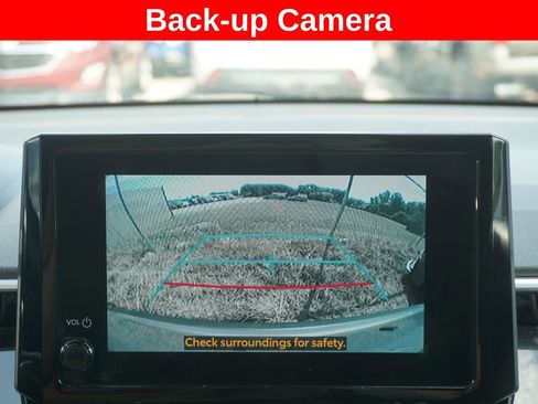 Certified 2025 Toyota Corolla Cross LE FWD image 6