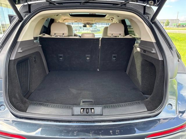 Certified 2021 Lincoln Corsair Reserve w/ Elements Package FWD image 21