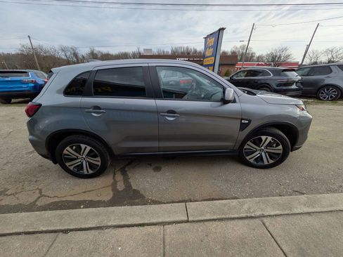 Used 2024 Mitsubishi Outlander Sport ES image 6