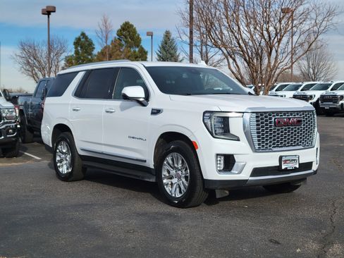 Used 2023 GMC Yukon Denali image 1