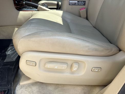 Used 2008 Lexus LX 570 4WD image 26