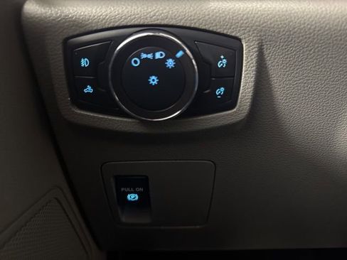 Certified 2019 Ford F150 XL w/ Equipment Group 101A Mid RWD image 19