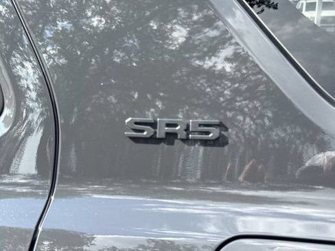 Used 2025 Toyota 4Runner SR5 AWD/4WD image 8