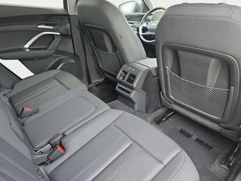 Used 2025 Audi Q5 Premium w/ Convenience Package AWD/4WD image 13