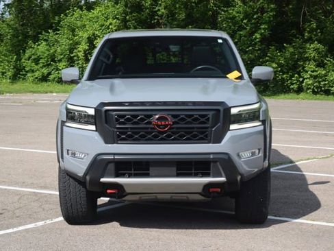 Used 2023 Nissan Frontier PRO-4X w/ Pro-4X Premium Package AWD/4WD image 7