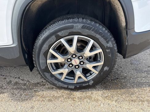 Used 2023 GMC Acadia SLT AWD/4WD image 27